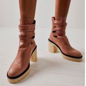 Free People Jesse Cut Out Boots in English Tan | 38